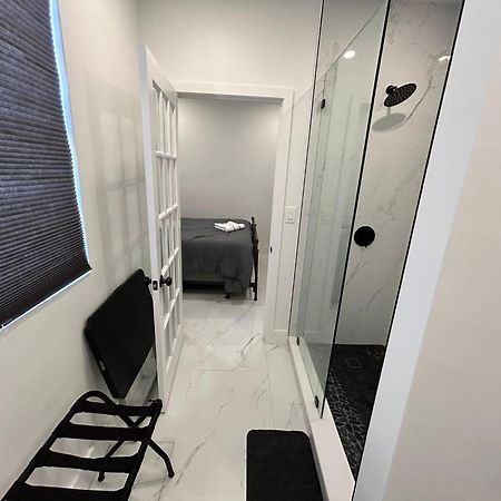 Private Rooms Close To Miami Airport - Free Parking - 01 Kültér fotó
